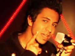 Kamyar - Ye Boos Bede